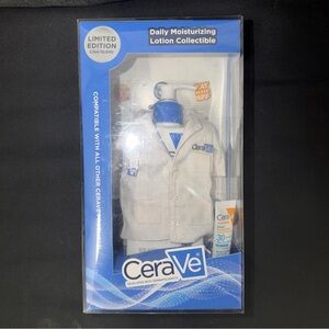 CeraVe Hydrating moisturizer with Mini Lab Coat